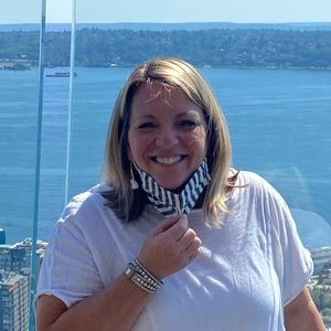 Meet your Posher, Heidi